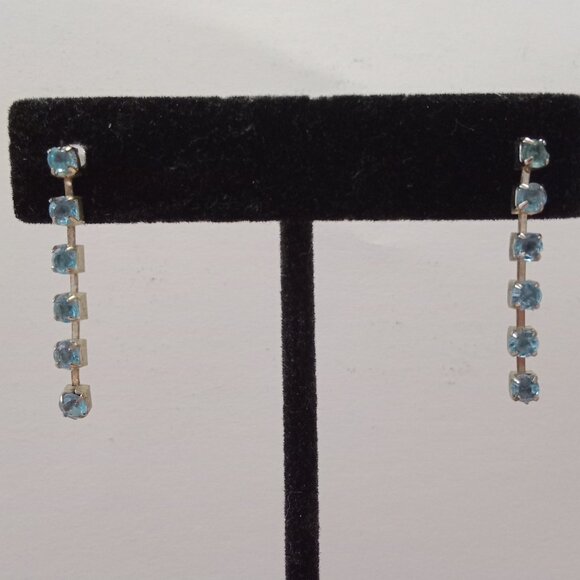 Vintage Blue Dangle Earrings Elegant Linear Design - Picture 5 of 6